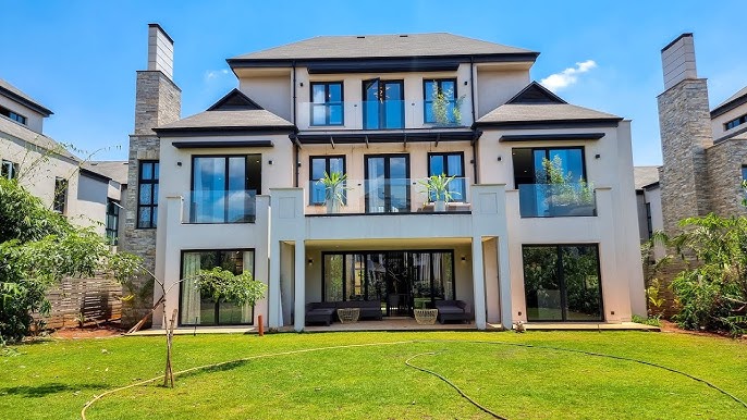 luxu
                            Karen Nairobi